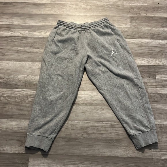 Men’s Air Jordan Sweatpants - Picture 2 of 2